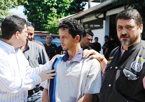  Homem que confessou assassinato de padre em Manaus está em liberdade